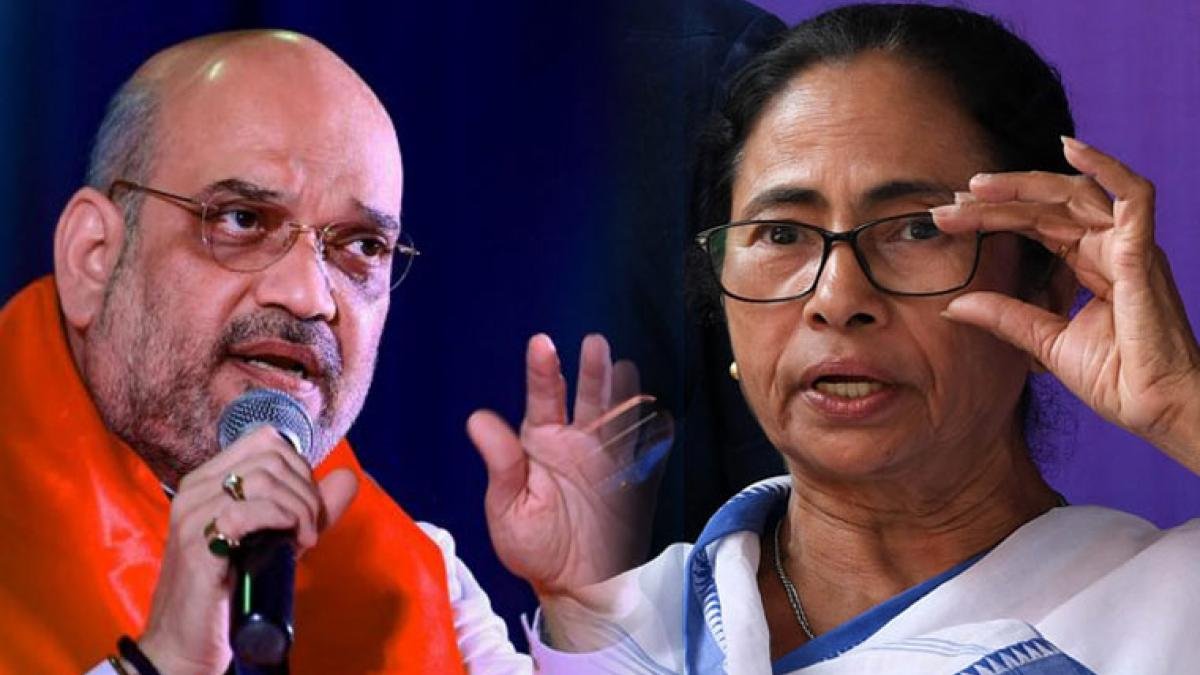 बंगाल चुनाव बयान में अमित शाह की रैली में ममता बनर्जी पर हमला करते हुए