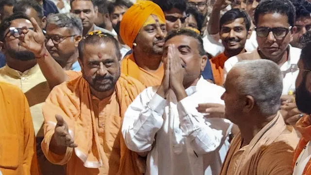 पश्चिम बंगाल CM विवाद: सुवेंदु अधिकारी का ‘मैं सभी का CM हूं’ बयान