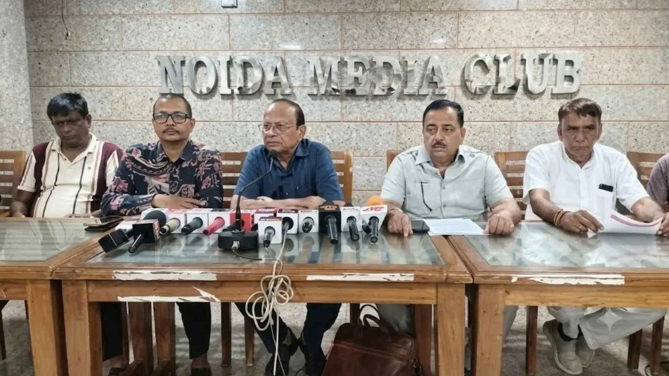 ग्रेटर नोएडा टेंट कारोबारियों की प्रेसवार्ता में GST और उद्योग का दर्जा समेत 11 मांगें